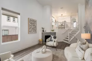 Photo #5: ML82036658 Listing