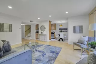 Photo #4: ML82036662 Listing