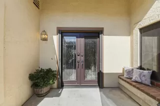 Photo #5: ML82036681 Listing 