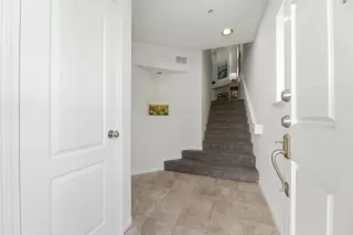 Photo #6: ML82036690 Listing 