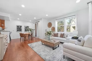 Photo #1: ML82036715 Listing 