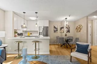 Photo #5: ML82036737 Listing