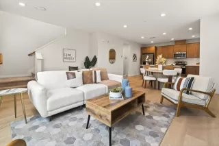 Photo #2: ML82036802 Listing