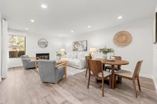 Photo #5: ML82036820 Listing 