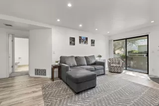 Photo #5: ML82036821 Listing 