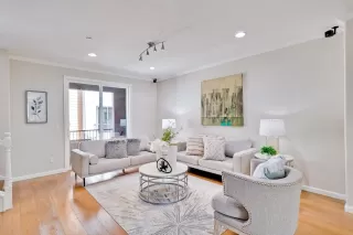 Photo #4: ML82036839 Listing