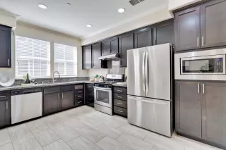 Photo #5: ML82036839 Listing