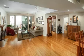 Photo #4: ML82036861 Listing