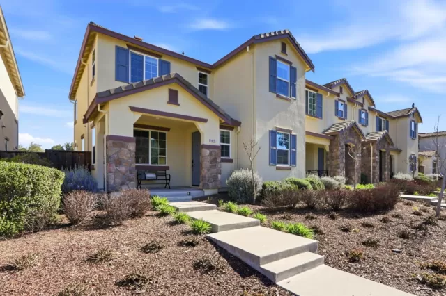 MLS: ML82036901 Condo For Sale