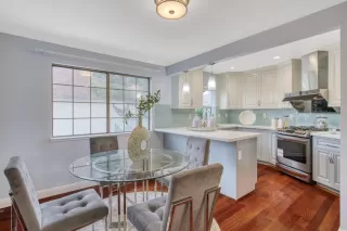 Photo #5: ML82036917 Listing