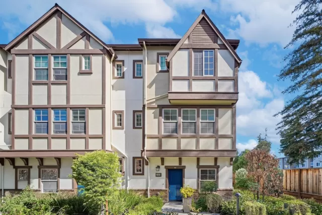 MLS: ML82036930 Condo For Sale