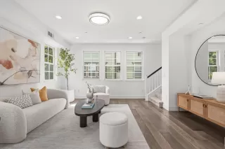 Photo #5: ML82036930 Listing 