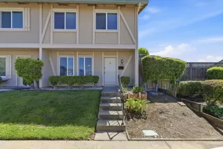 Photo #4: ML82036935 Listing