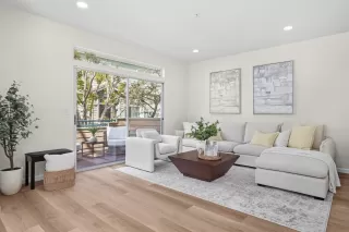 Photo #2: ML82036995 Listing