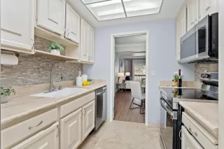 Photo #3: ML82037004 Listing 