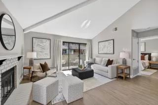 Photo #1: ML82037007 Listing 