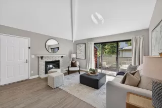 Photo #5: ML82037007 Listing 