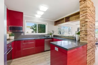 Photo #5: ML82037017 Listing