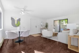 Photo #5: ML82037057 Listing 