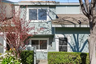 Photo #2: ML82037069 Listing 