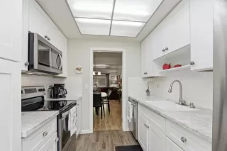 Photo #4: ML82037077 Listing 