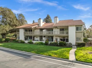 Photo #5: ML82037081 Listing 