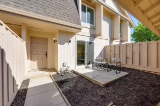 Photo #3: ML82037099 Listing 