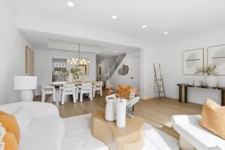 Photo #1: ML82037146 Listing 