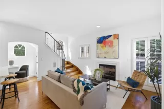 Photo #3: ML82037255 Listing 