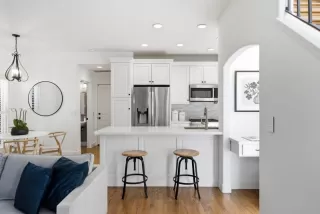 Photo #5: ML82037255 Listing 