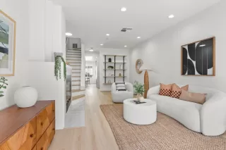 Photo #3: ML82037261 Listing 