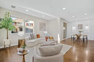 Photo #3: ML82037268 Listing 