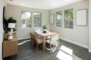 Photo #6: ML82037290 Listing 