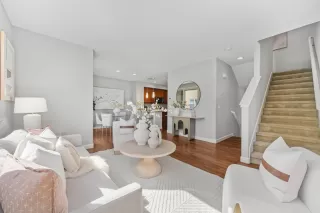 Photo #3: ML82037308 Listing 