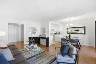 Photo #5: ML82037316 Listing 