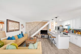 Photo #3: ML82037327 Listing 