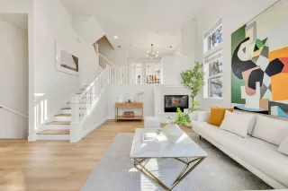 Photo #5: ML82037343 Listing 