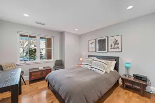 Photo #5: ML82037398 Listing 