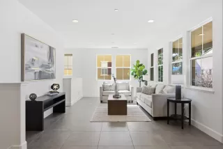 Photo #4: ML82037491 Listing 