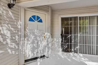 Photo #5: ML82037519 Listing 