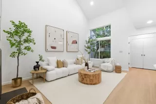 Photo #5: ML82037520 Listing 