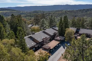 Photo #1: ML82037543 Listing 