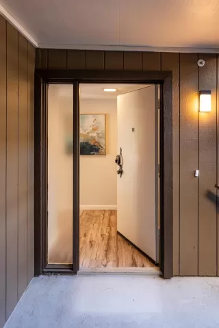 Photo #4: ML82037543 Listing 