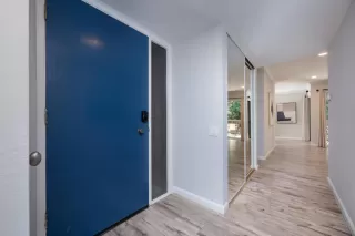 Photo #5: ML82037543 Listing 