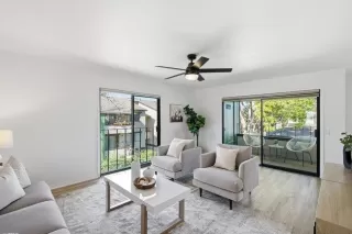 Photo #5: ML82037550 Listing 