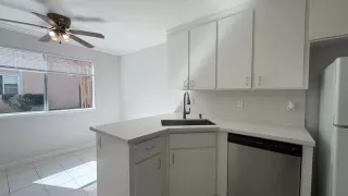 Photo #5: ML82037556 Listing 