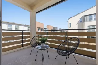 Photo #5: ML82037558 Listing 