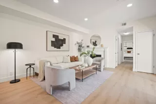 Photo #2: ML82037621 Listing 