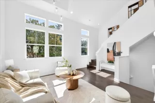 Photo #3: ML82037694 Listing