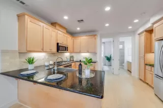 Photo #6: ML82037714 Listing